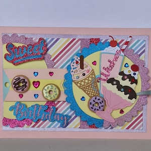 Cartão de aniversário com doces artesanais
