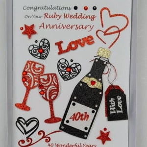 Tarjeta de aniversario de rubí personalizada y hecha a mano