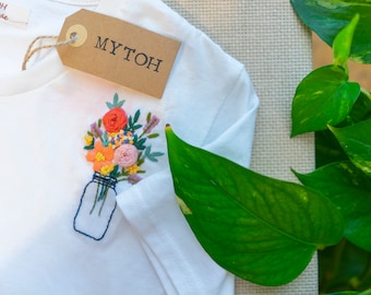 Hand-embroidered t-shirt/ Customized T-Shirt / Made in Italy / Flower's T-shirt / Embroidered tshirt