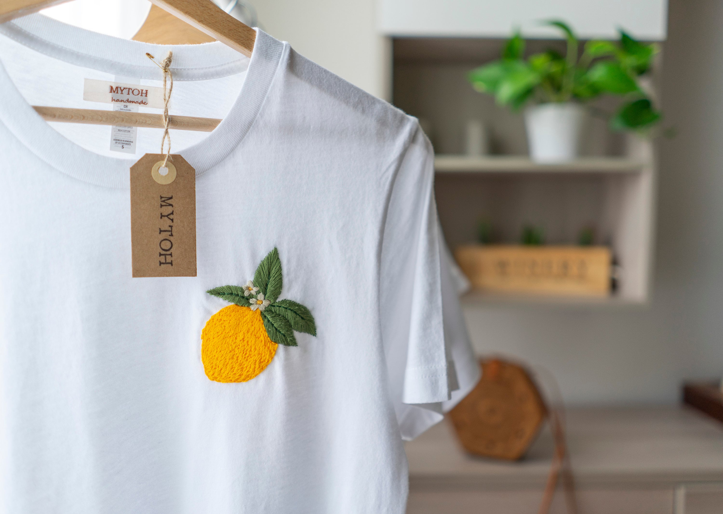【送料&関税込】Herno Embroidery T-shirt HERNO (ヘルノ) ロゴ刺繍 クルーネック 半袖 Tシャツ メンズ