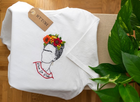 ética lanzar vertical Camiseta bordada a mano/Caimseta personalizada/Camisetas - Etsy España