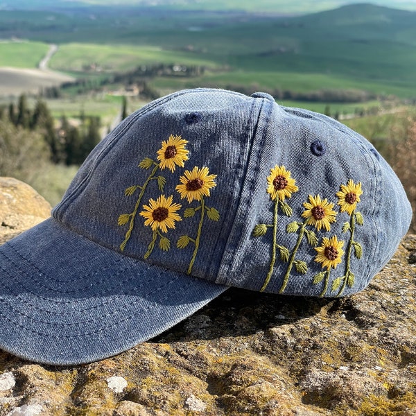 Custom Hand Embroidered Vintage Style Baseball cap / Floral baseball cap / Sunflower baseball cap / Botanical baseball cap / Washed Denim