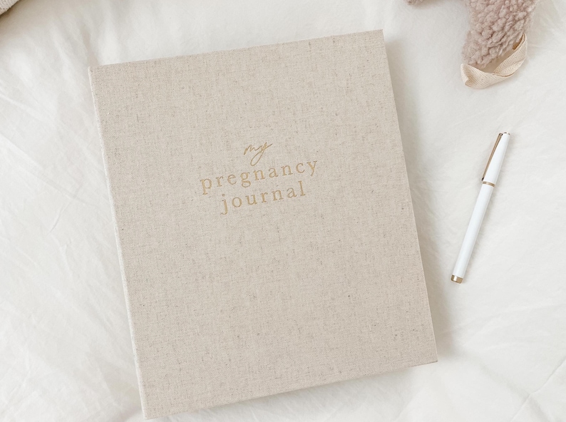 Pregnancy Journal - Pregnancy Planner Gift for Expectant Mother,  Pregnancy Record Book