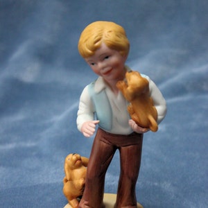 Vintage Avon Best Friends Porcelain Figurine