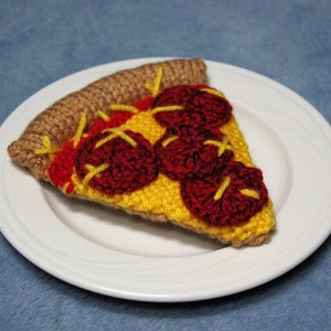 Knitted Pizza Slice