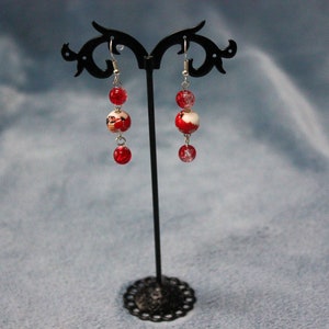 Tia&#39;s Treasures Handmade Red Floral Dangle Earrings