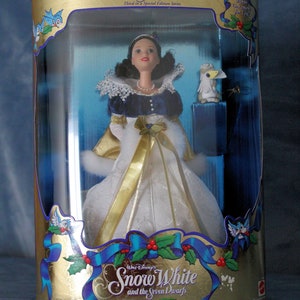 Vintage Snow White Holiday Princess Barbie Doll NRFB