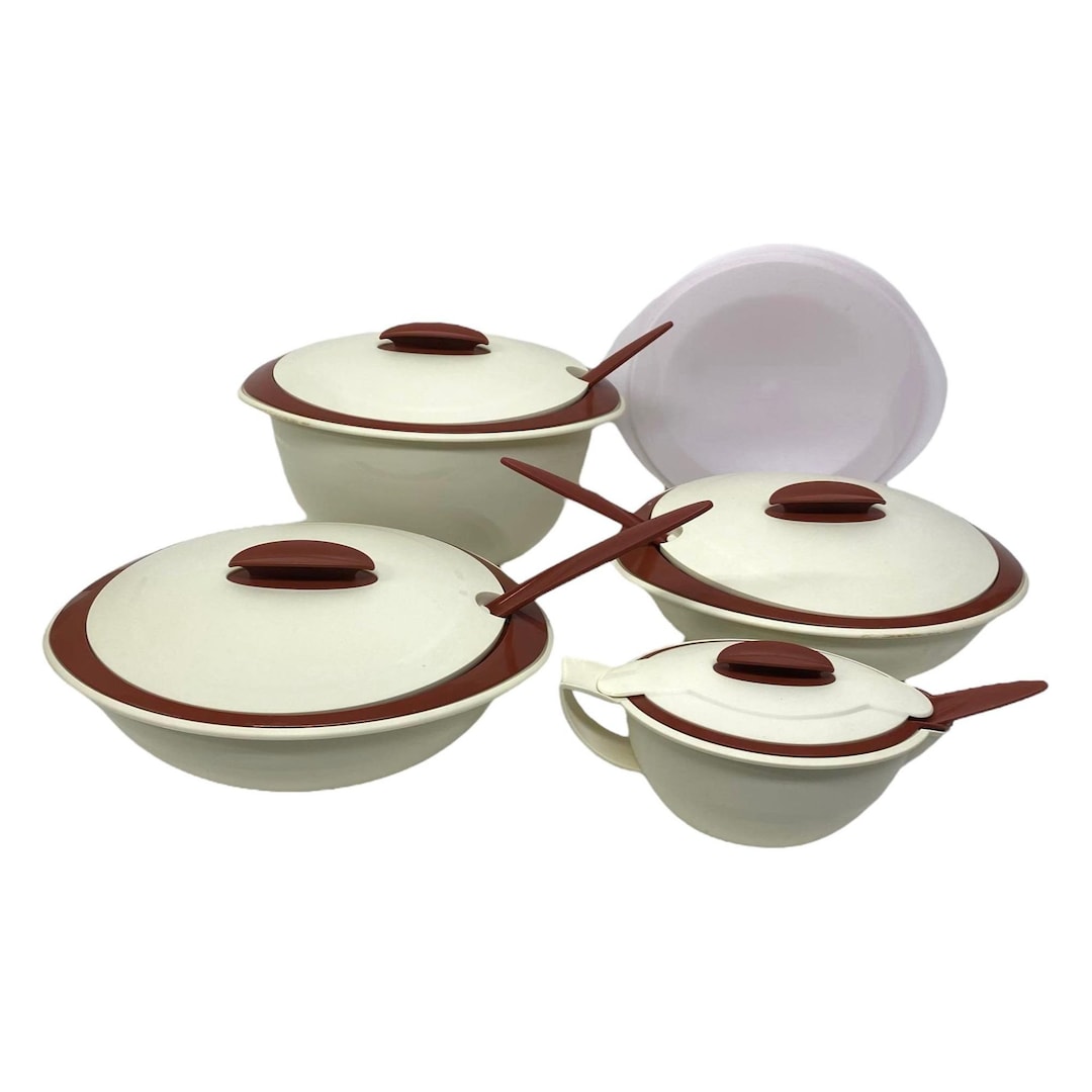 Tupperware Insulated Heat Serving Bowls Gravy Boat Hanging Chip Dip Set
