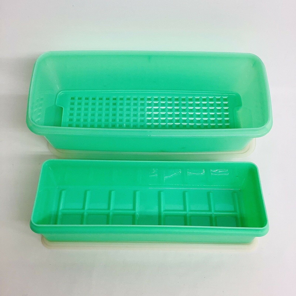 Tupperware Rectangle Jadite 2 Piece Celery Vegetable Keeper Etsy