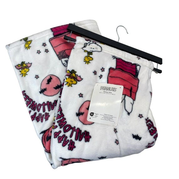 Peanuts woodstock blanket sale