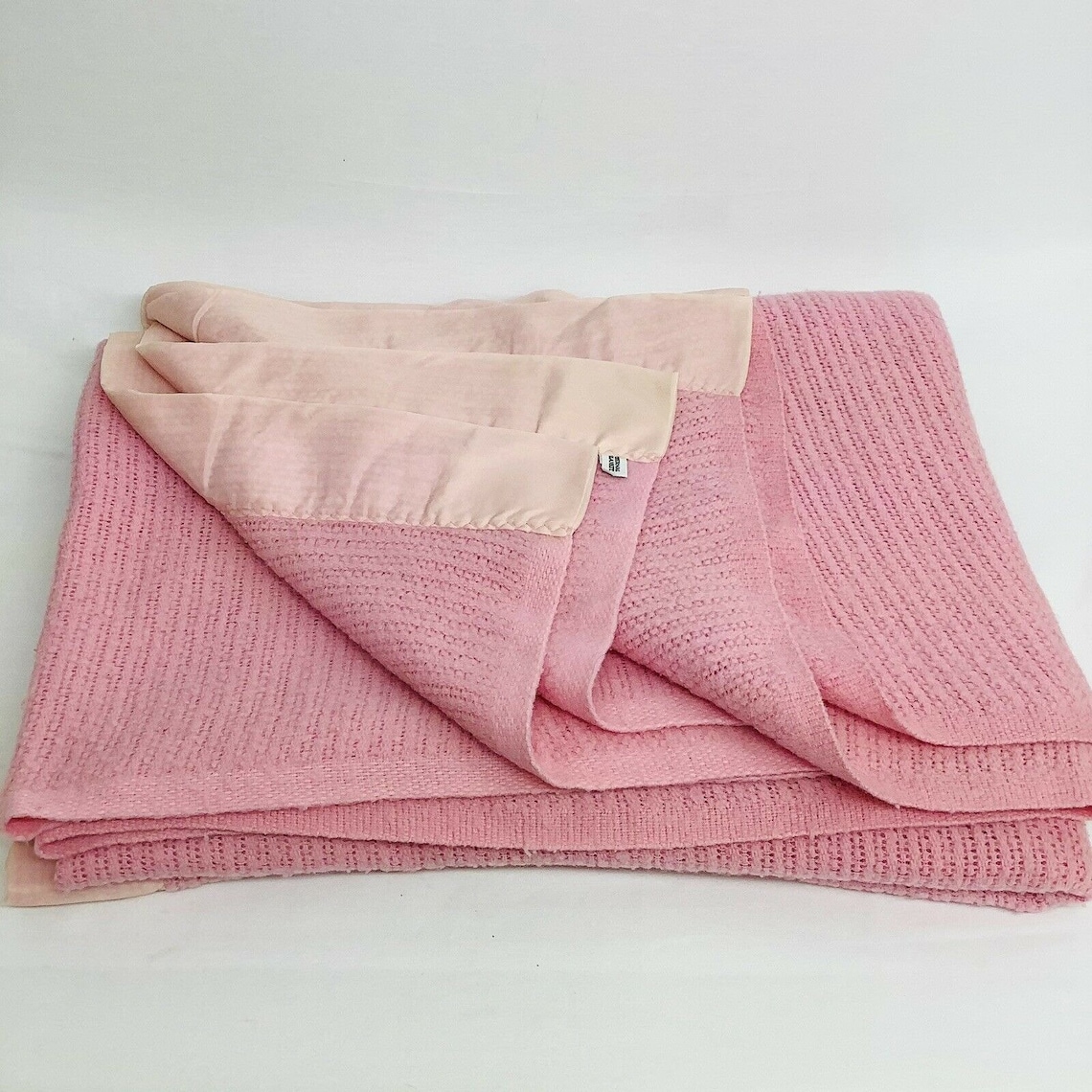 Pink 100 Acrylic Thermal Waffle Weave Satin Trim Blanket Etsy