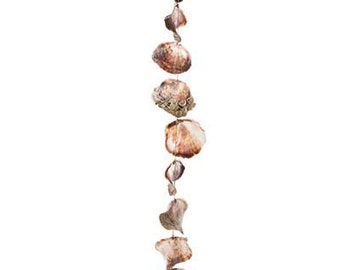 Shell garland purple