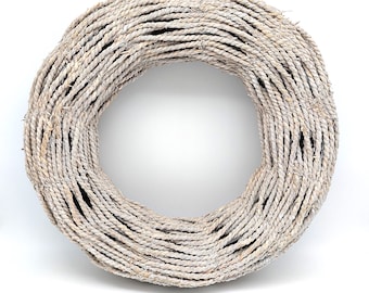 Corona decorativa marinera realizada en cuerda