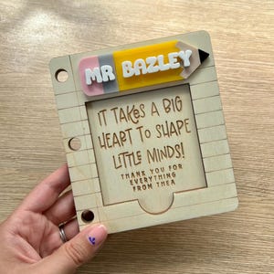 Cadeau personnalisé pour l'école pour enseignant, porte-cartes de remerciement pour enseignant, cadeau d'un assistant enseignant. Cadeaux de fin d'année