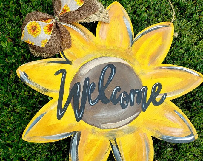 Flower Door Hanger, Sunflower Door Hanger, Spring Door Hanger, Summer