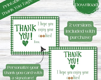 Può includere: Biglietti di ringraziamento stampabili di 10x13 cm con bordi a quadretti verdi. Le carte dicono "GRAZIE!" e "Spero che ti piacciano i tuoi biscotti!" con un cuore e una grafica di biscotti. Include due versioni.