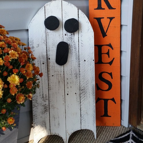Wooden Pallet Ghosts, Wooden Ghosts, Hanging Ghosts, Fall Decor, Halloween Decor, Halloween Ghosts, Small Ghosts, Large Ghosts, Spooky Ghost