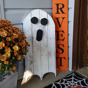 Wooden Pallet Ghosts, Wooden Ghosts, Hanging Ghosts, Fall Decor, Halloween Decor, Halloween Ghosts, Small Ghosts, Large Ghosts, Spooky Ghost