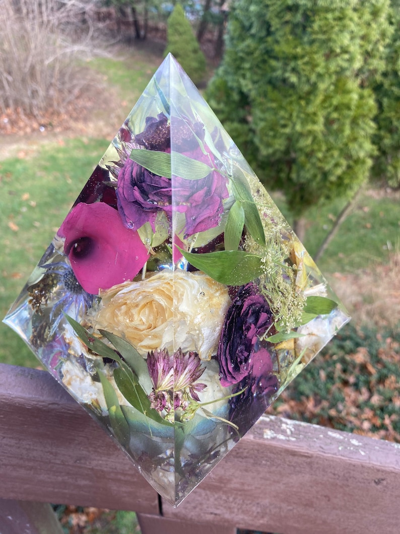 7 Custom Wedding Flowers Bouquet Preservation in a Resin Etsy