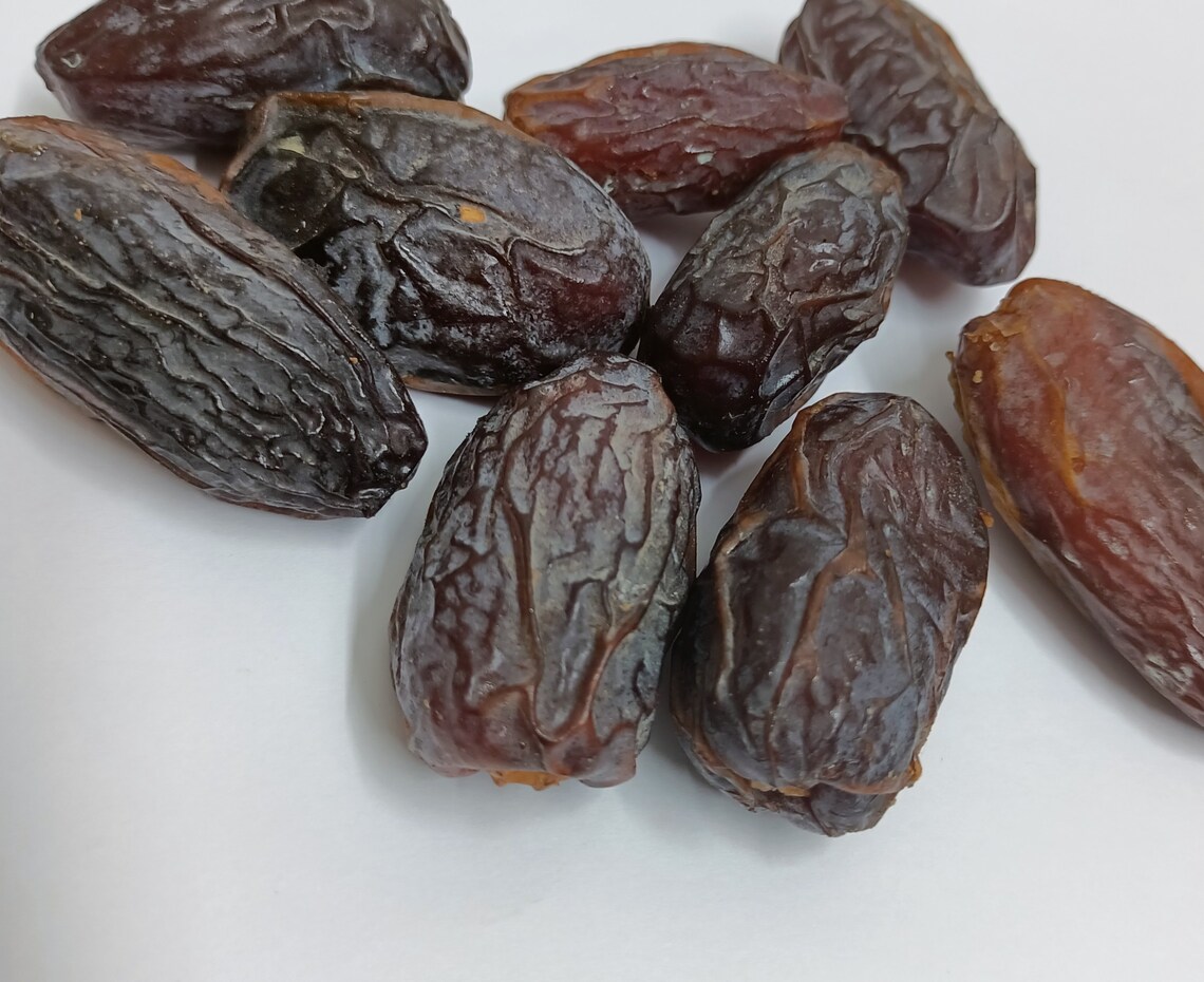 Fresh Medjool Dates 400 Gram تمر المجهول الطازج 400 غرام Etsy