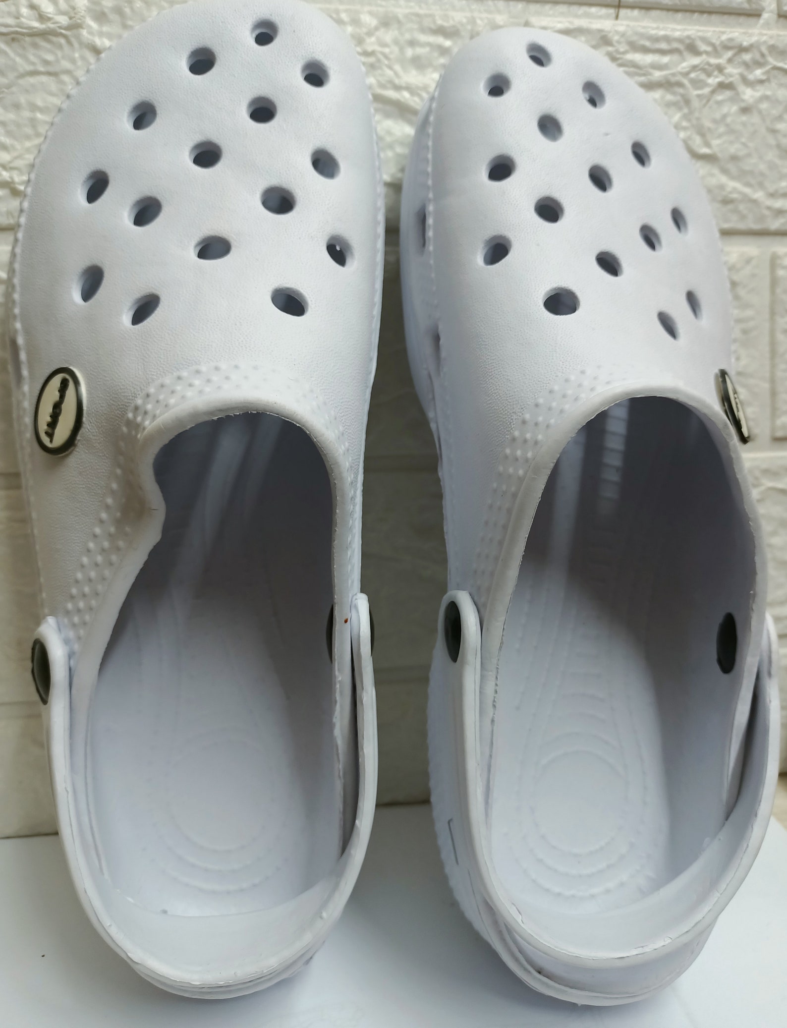 White Plastic Slipper Size 41 Lightweight شبشب بلاستيك ابيض Etsy