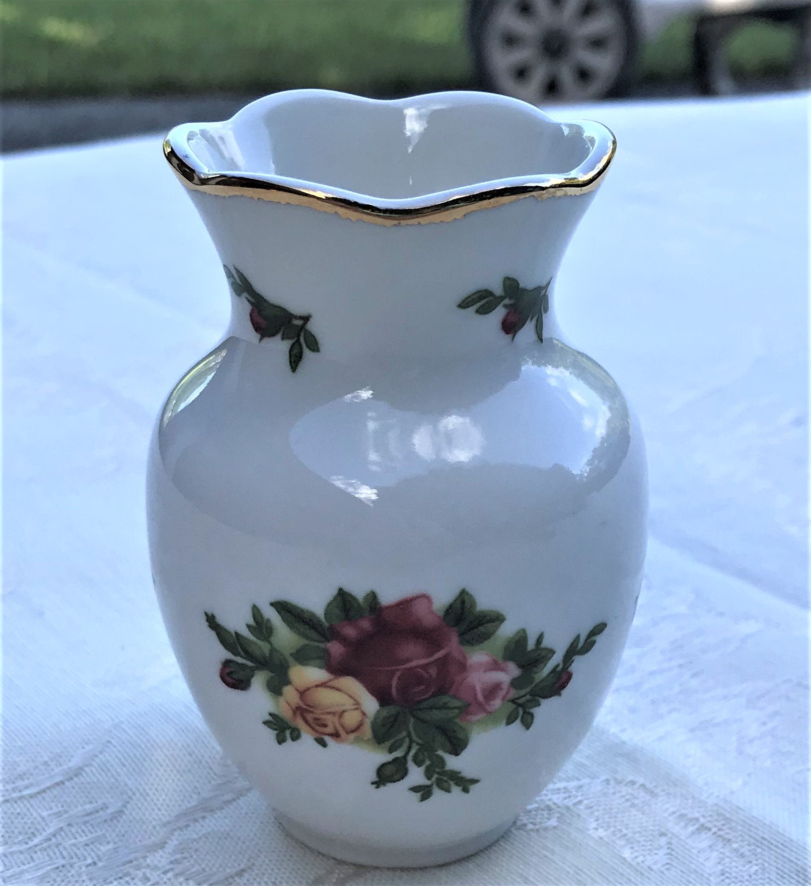 Royal Albert Old Country Roses Mini Vase decorated with roses. Etsy