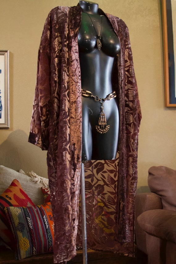 Burnout Velvet Long Robe