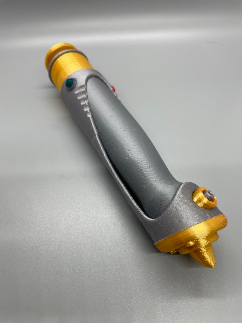 Darth Sidious/Emperor Palpatine's Lightsaber | No Paint Required | 3D Printed | Galaxy's Edge |Clone Wars|Lightsaber Display Mount Desk/Wall Assembled Saber