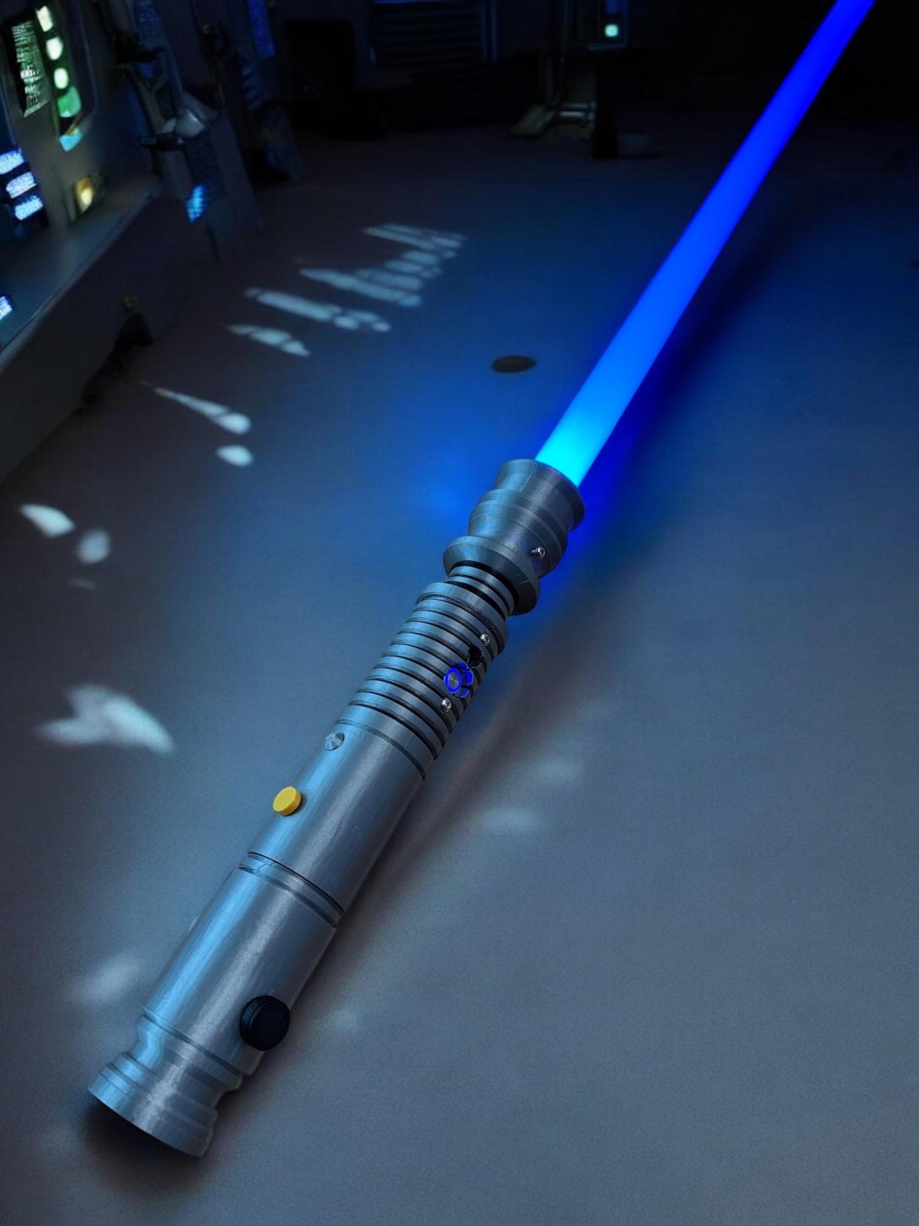 Ki-adi Mundi Lightsaber: 3D Printed With Lights and Sound - Etsy