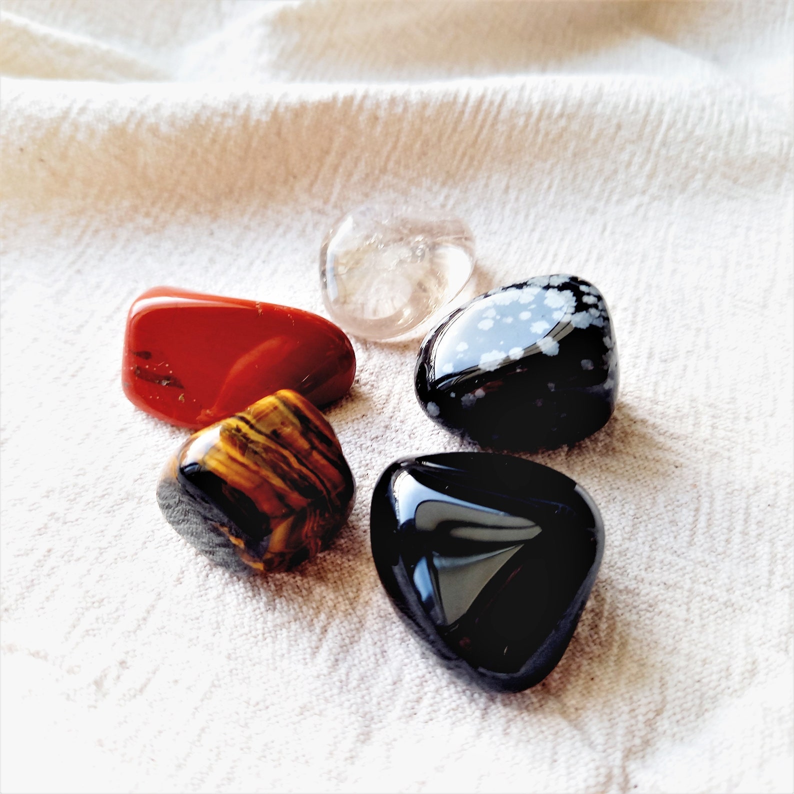 PROTECTION Crystals Set Crystals and Stones for Protection - Etsy