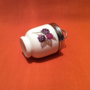 Royal Worcester Standard Size ‘Evesham’ Egg Coddler, plum & blackberries, Royal Worcester Evesham egg coddler, small egg coddler, vintage