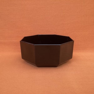 Tigela de frutas Arcoroc Octime de 9” em preto, tigela de frutas de vidro preto Arcoroc dos anos 80, saladeira Arcoroc Octime, tigela de trifle Arcoroc Octime retrô