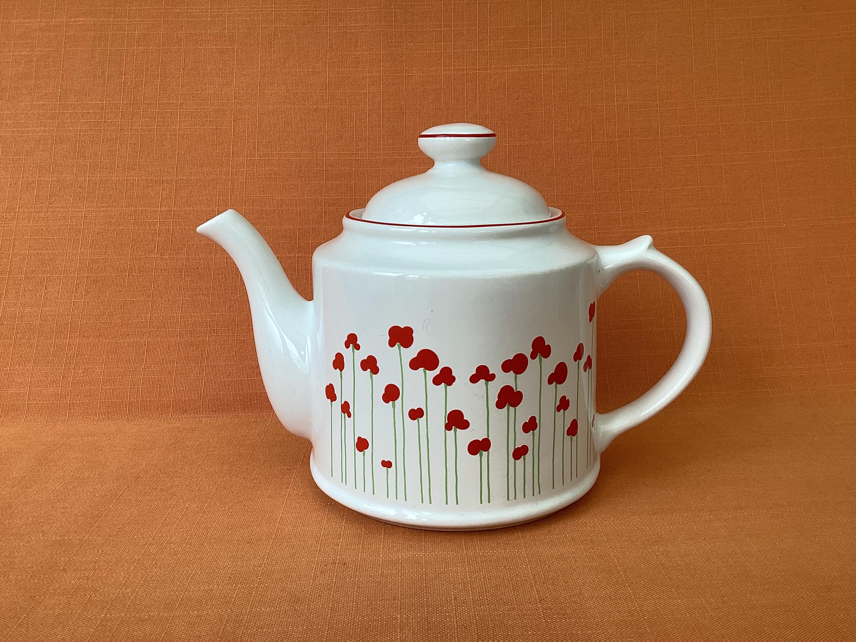 1980s Royal Victoria Wade Poppies Teapot - Retro Kitchen Decor - Etsy