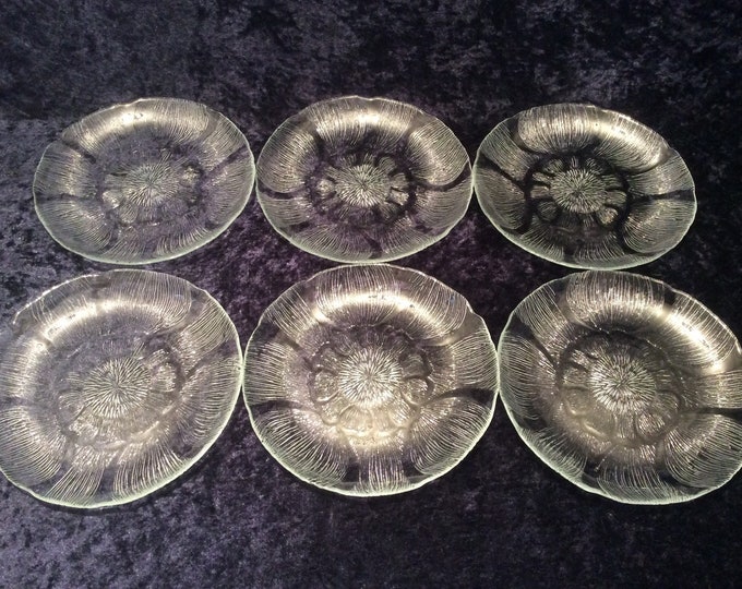 Set of 6 Arcoroc Fleur Glass Dessert Plates, 7.5 19cm Diameter