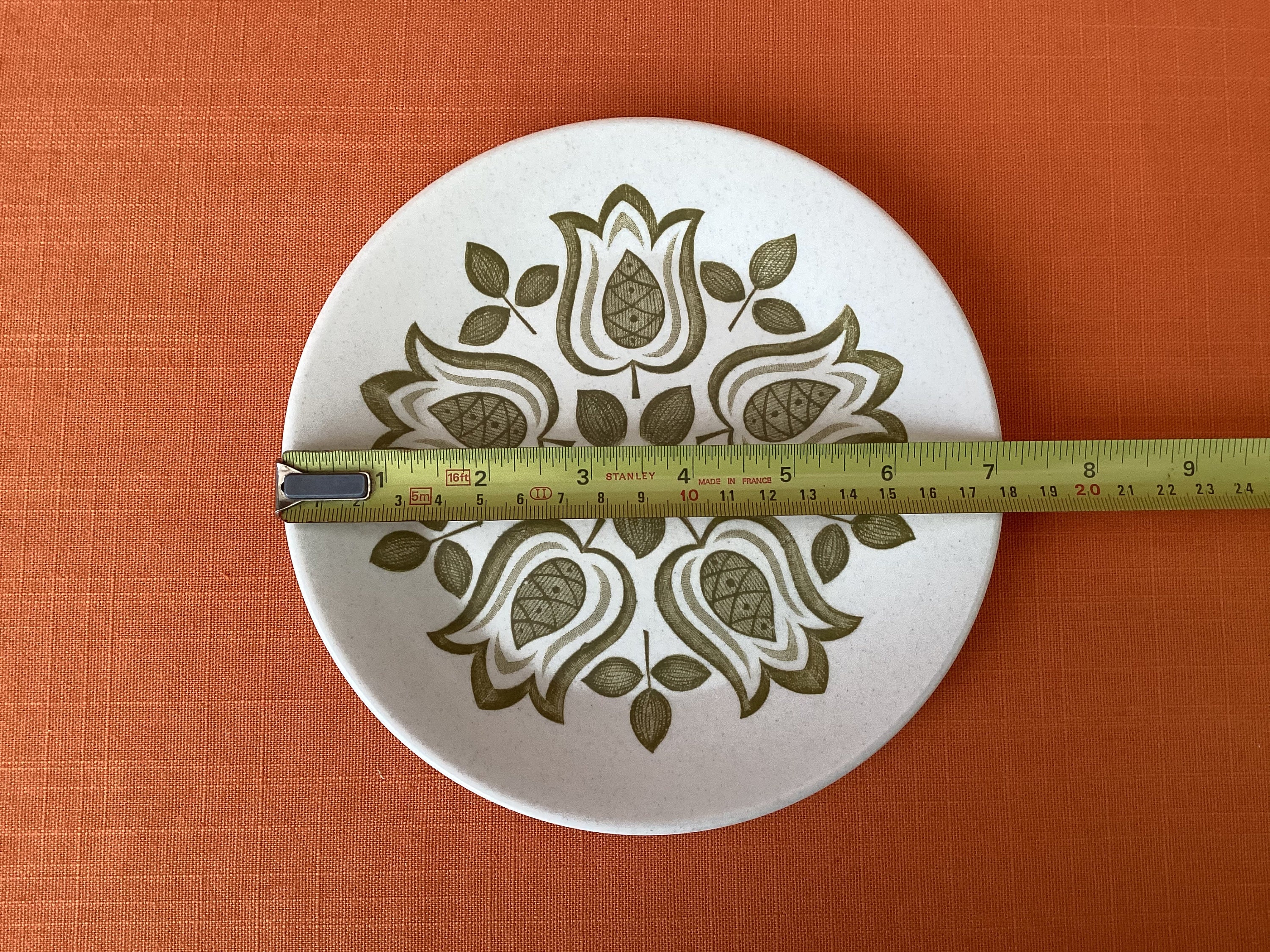 J&G Meakin Maidstone Tulip Time Side Plates: 1960s Studio Pottery