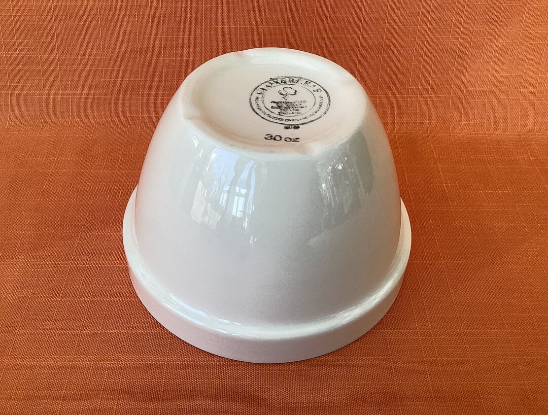 Cloverleaf Pudding Basin, Cloverleaf TG Green Pudding Basin 30oz, T.g