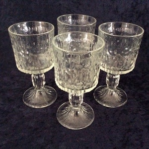1970s Ravenhead Siesta Wine Glasses (Set of 4) - Textured Bark Glass