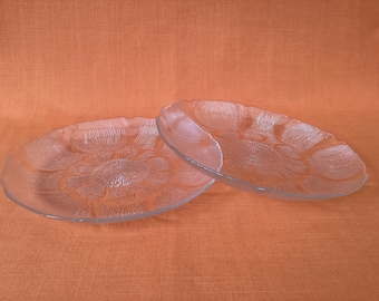 Set of 2 Arcoroc Fleur glass salad plates, 9” (23cm) diameter, textured glass, 1970s Arcoroc Fleur salad plates, retro Arcoroc glass plates