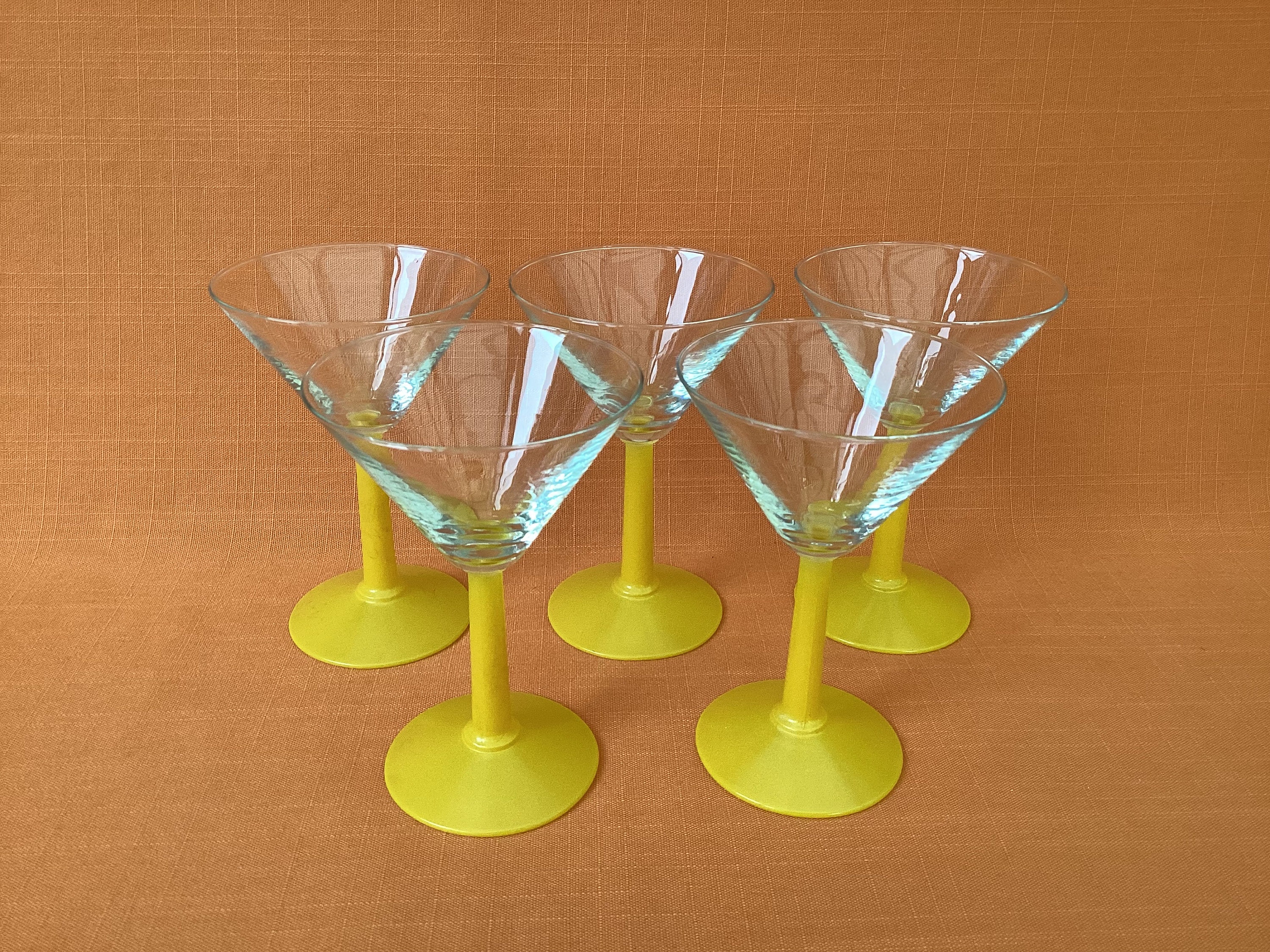 Retro Martini Glasses With Yellow Stems set of 5, Retro Cocktail Glasses, Funky  Martini Glasses, Retro Glassware, Retro Barware 