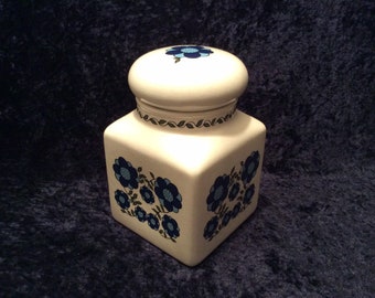 Retro 1970s Taunton Vale large storage jar in blue two-tone ‘flower power’ design, 9” high, Taunton Vale jar with seal, 1970s storage jar