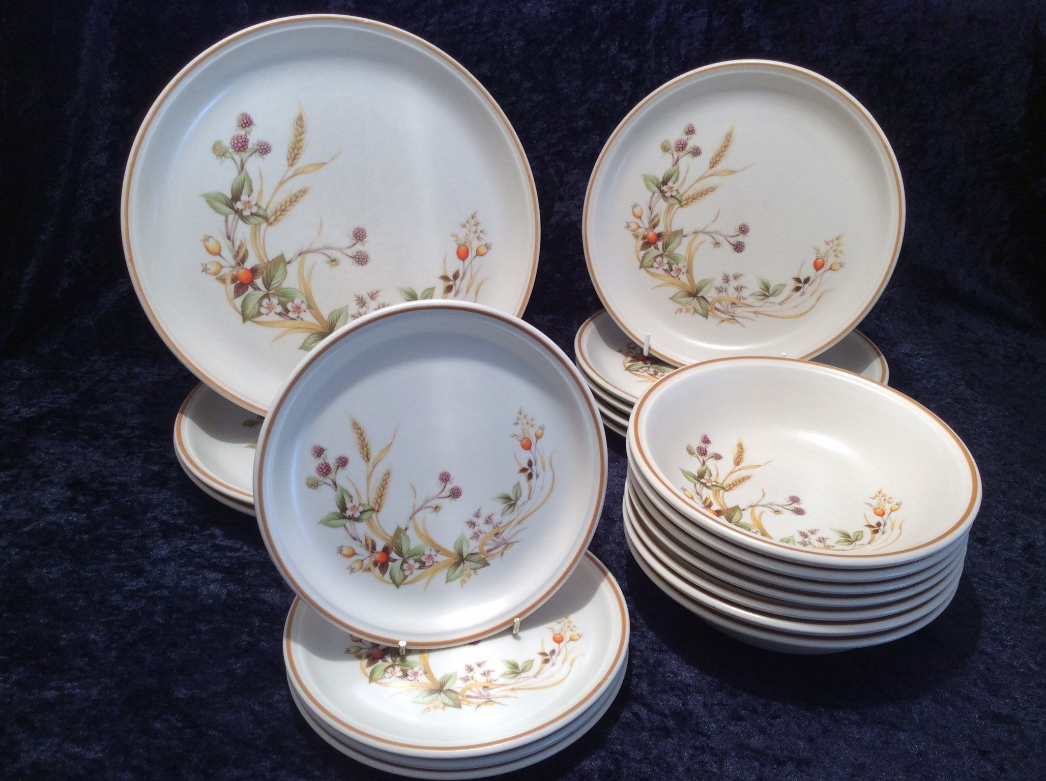 Marks & spencer dinner sets new arrivals