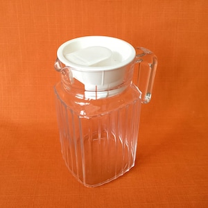 Retro Luminarc/Arcoroc Quadro glass fridge jug with lid, Arcoroc glass jug with fluted sides, 1 pint (1/2 litre) glass jug, retro water jug