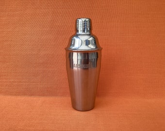 Stainless steel Absolut vodka cocktail shaker, stainless steel cocktail shaker, cocktail mixer, retro barware, retro home bar accessories