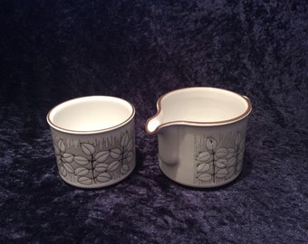 1970s Hornsea Charisma cream jug and sugar bowl, Sarah Vardy design, 1970s Hornsea pottery, Hornsea cream jug, Hornsea Charisma sugar bowl