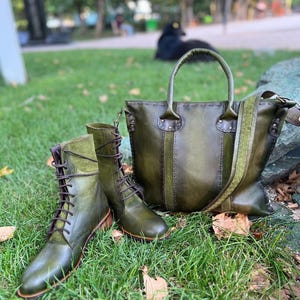 Botas de couro verde, botas feitas à mão, botas verdes com cadarço femininas, botas, botas vintage, botas de couro femininas, botas verdes antigas imagem 6