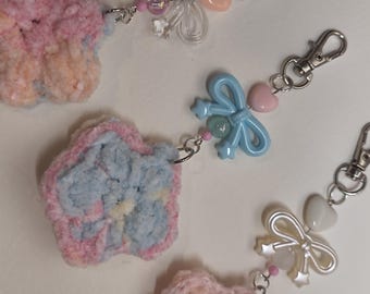 Crochet Star Keychain — Handmade Beaded Charm | Cute Kawaii Bag Charm | Pastel Aesthetic Keychain | Crochet Plush Accessory