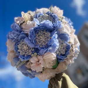 Garden Bahama Blue and Ivory Quinceañera Bouquet