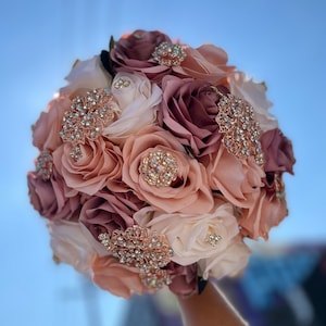 Rose Gold Mauve Quinceañera Bouquet