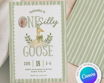 Könnte beinhalten: Eine hellgrüne Geburtstagseinladung mit dem Text "Isabella is ONE Silly Goose". Die Einladung zeigt eine Aquarellillustration einer Gans mit Partyhut und Schleife. Datum und Uhrzeit der Party sind ebenfalls angegeben.