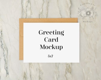 A7-Karte Mock-up mit Kraft-Umschlag, Einladung Mock-up auf Marmor für gestylte Lifestyle Flatlay, Jpeg Instant Digital Download Vorlage